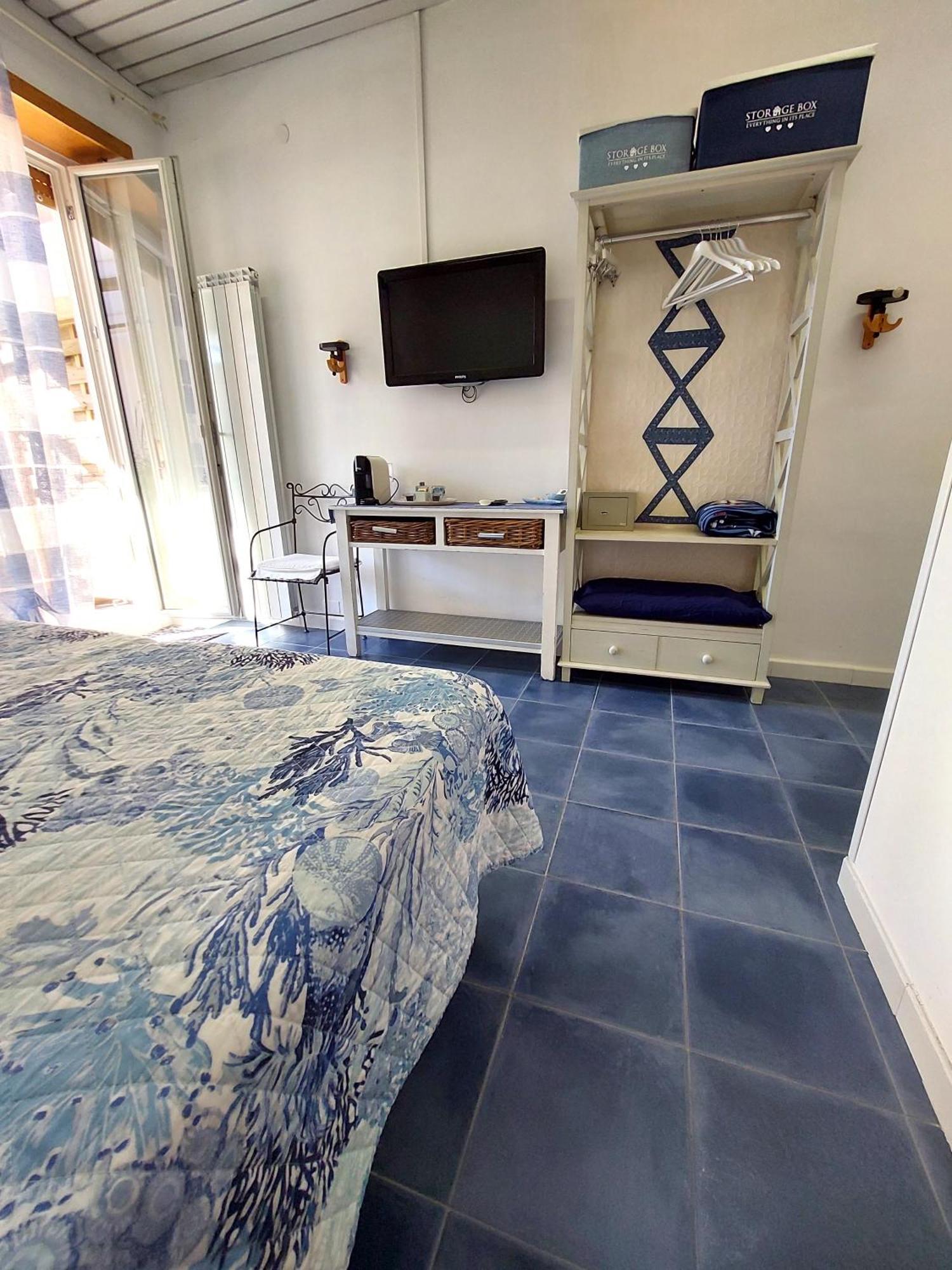 Nughe 'E' Oro Guesthouse Nuoro  Zewnętrze zdjęcie